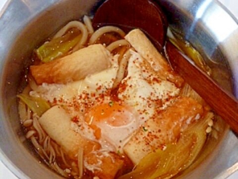 ネギで風邪知らず！ちくわときのこの「鍋焼きうどん」